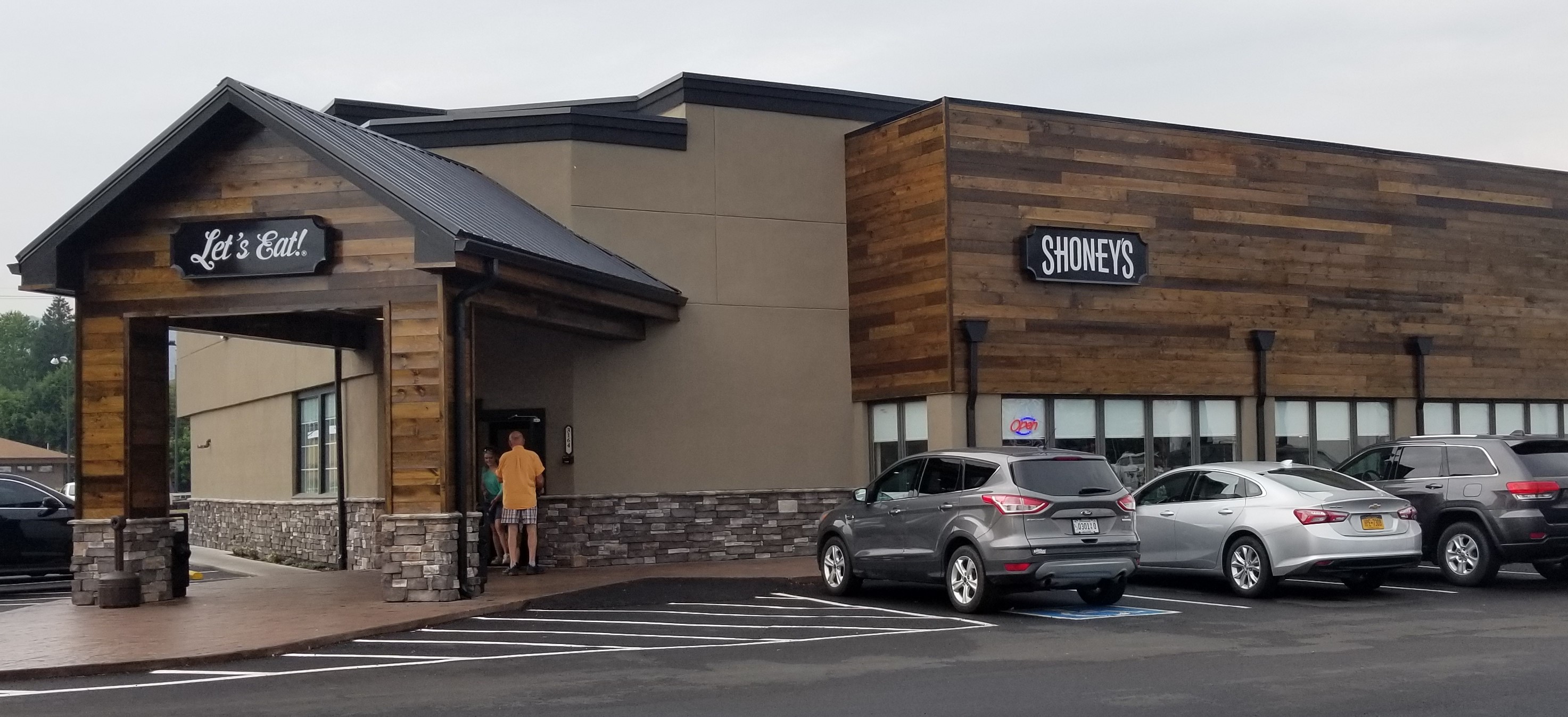Shoney's Restaurant - North Parkway