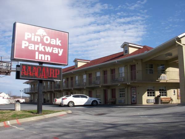 Pin Oak Parkway Inn